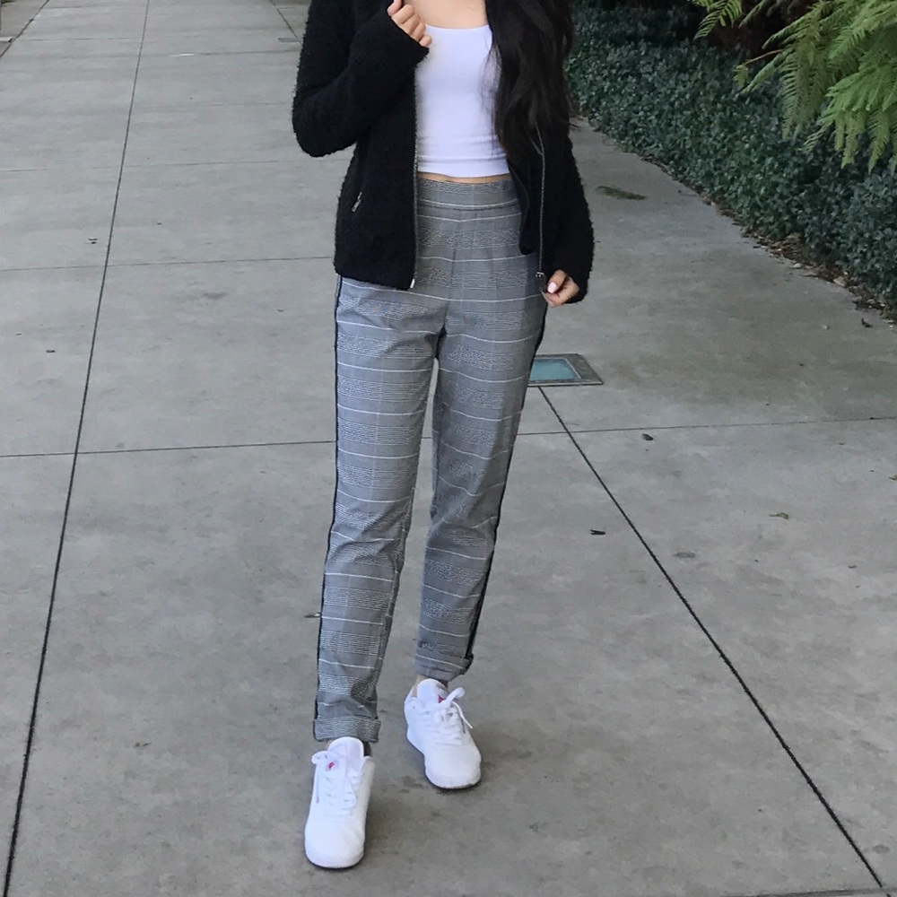 Trouser pants